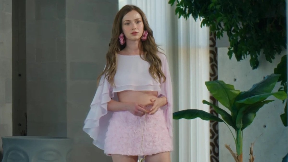 En son Feriha kullanmıştı; Daha 17’nin Leyla’sı kamera arkasını paylaşınca ortaya çıktı