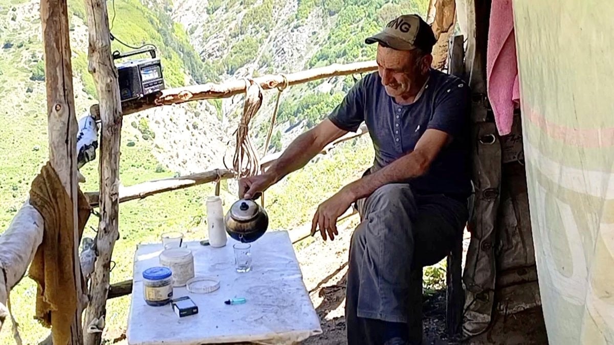 Erzincan’da 40 yıldır yaylada tek başına yaşıyor