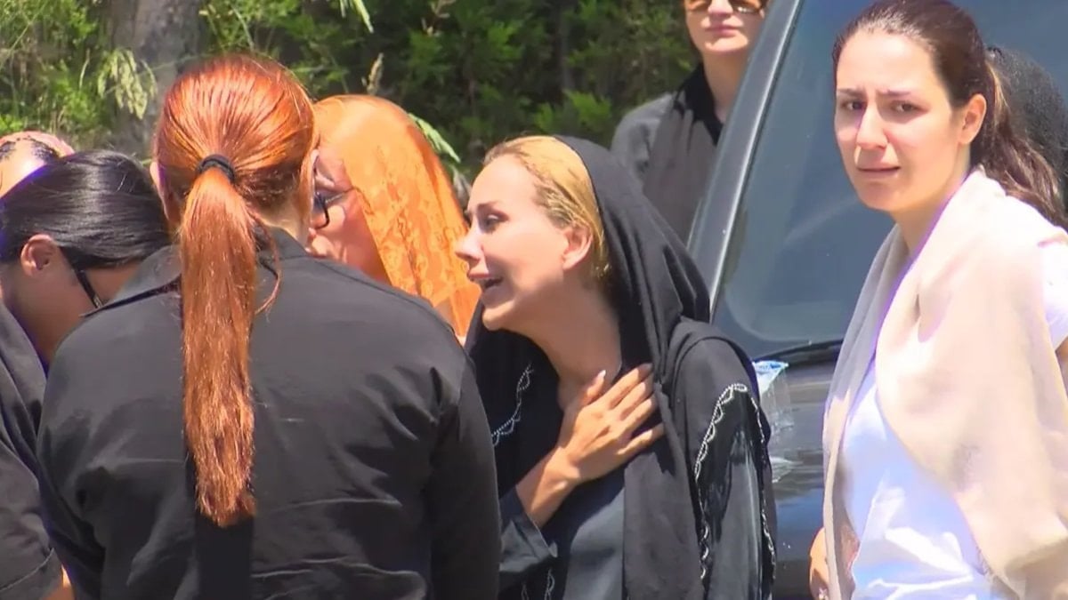 Fenomen Dilan Polat Can Polat’ın cenazesinde görüntülendi