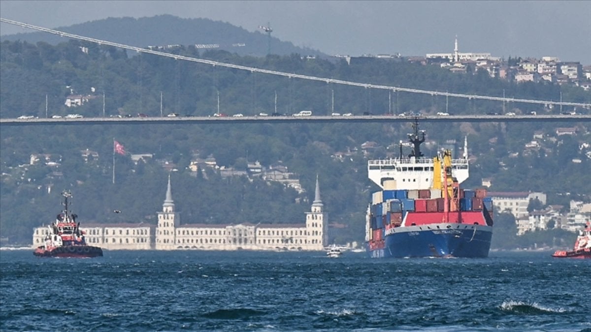 Gemi geçiş ücretlerine yüzde 15 zam