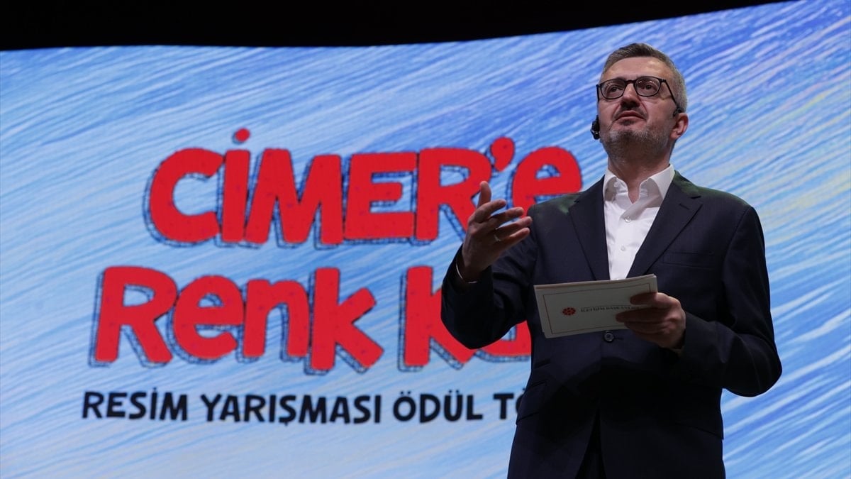 İletişim Başkanı Duran’dan çocuklara CİMER daveti: Fikirlerinizi doğrudan devlete ulaştırın