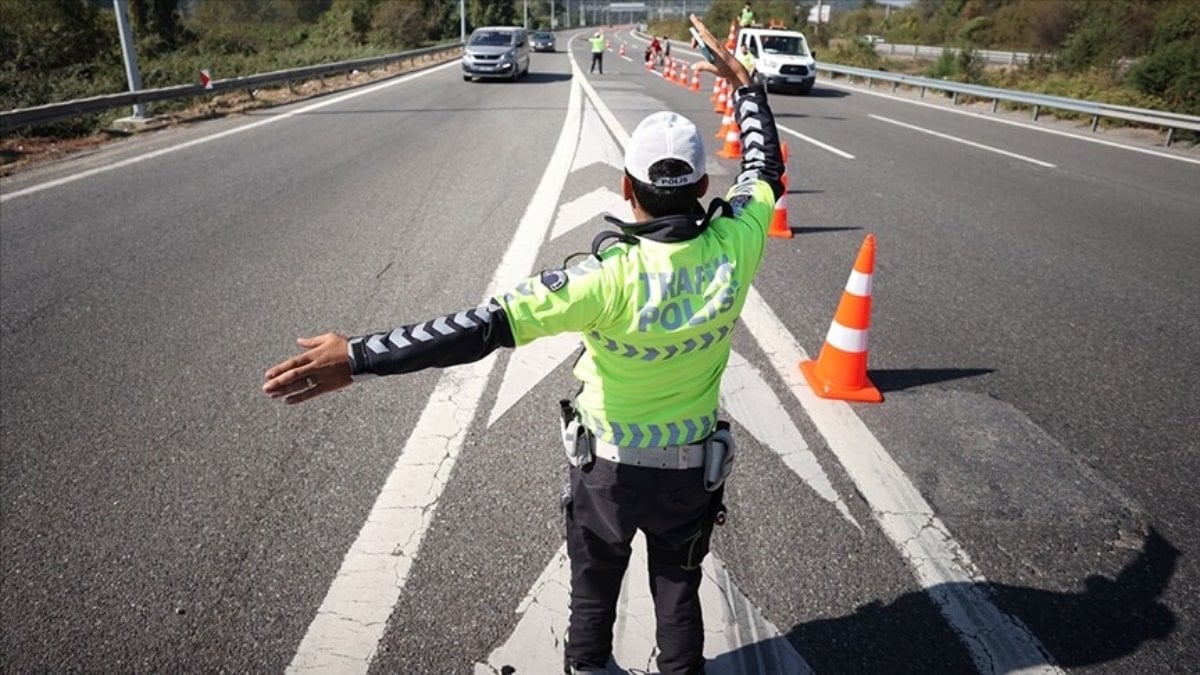 İstanbul’un 3 ilçesinde bazı yollar trafiğe kapatılacak