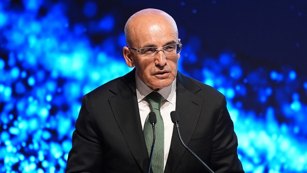 Mehmet Şimşek: Yenilenebilir enerji yatırımlarına 400 milyon euro destek