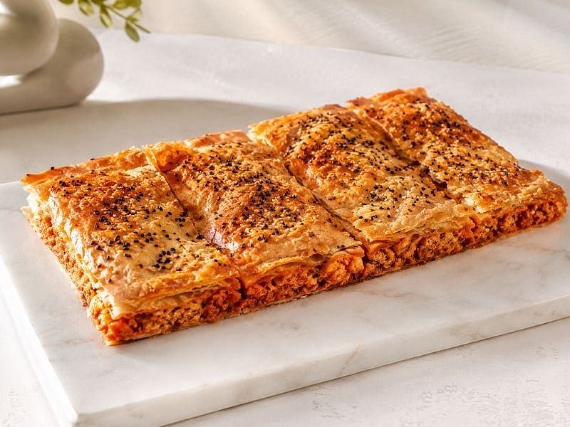 Pirinç Yufkasından Pratik Biberli Çıtır Ekmek Tarifi