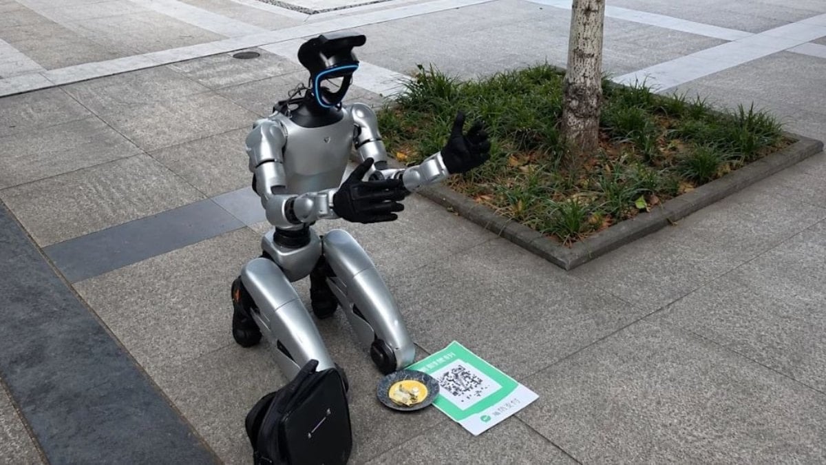 Robotlar “elektrik faturası” için dilenmeye başladı, diz çöküp para istedi: Çin’de ilginç görüntüler