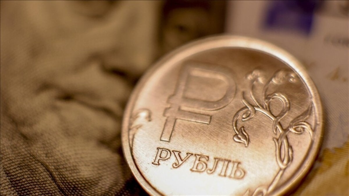 Rusya’da dijital rubleyle ilk bütçe ödemesi yapıldı