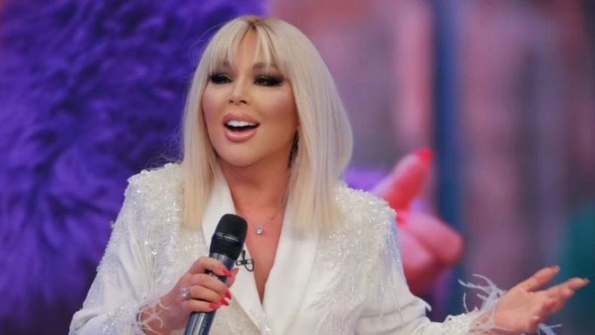 Safiye Soyman’dan kızı Ümran’ı paylaştı: İyi ki doğdun ömrüm