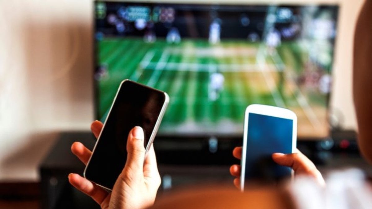 Sosyal medya, haber kaynağı olarak ilk kez TV’leri geride bıraktı