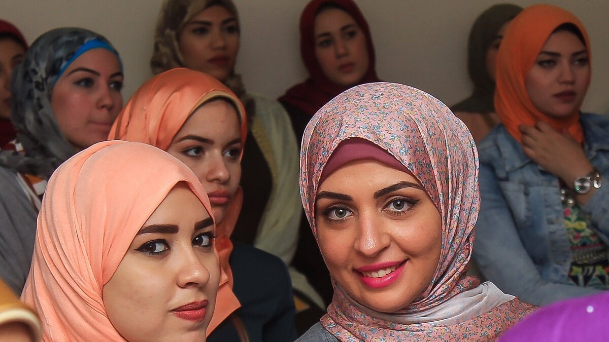 Ümit Yenişehirli: Batılı gözüyle İslam ve tesettür