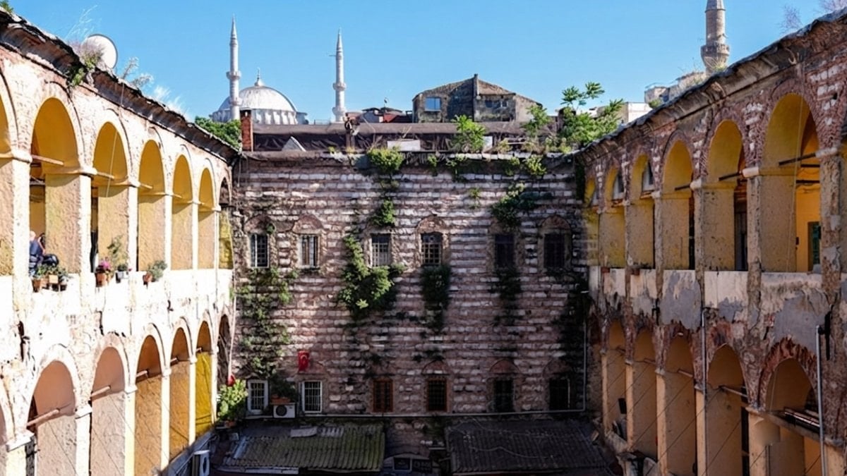 300 yıldır ayakta: Hem turistlerin hem dizi yapımcılarının gözdesi oldu