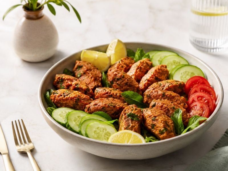 Çay Saatlerine Yakışan Söğüşlü Kısır Köftesi
