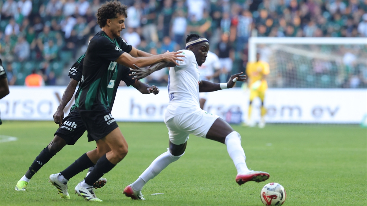 Kocaelispor ile Rizespor yenişemedi