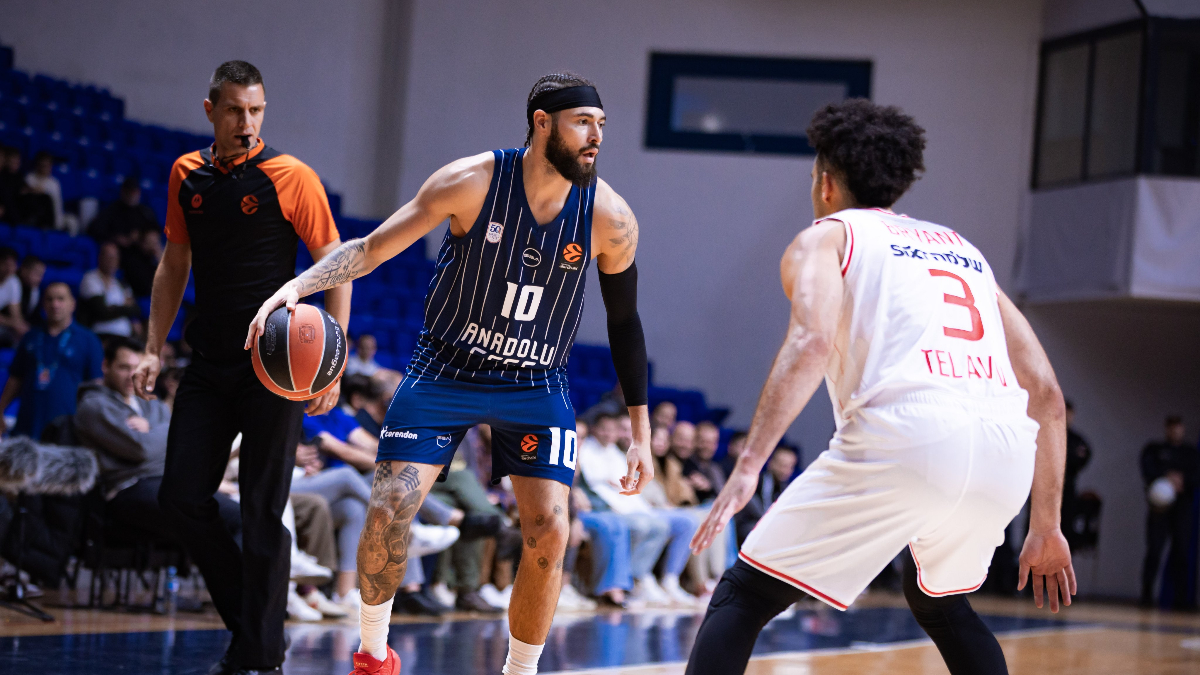 Anadolu Efes, Hapoel’e mağlup oldu