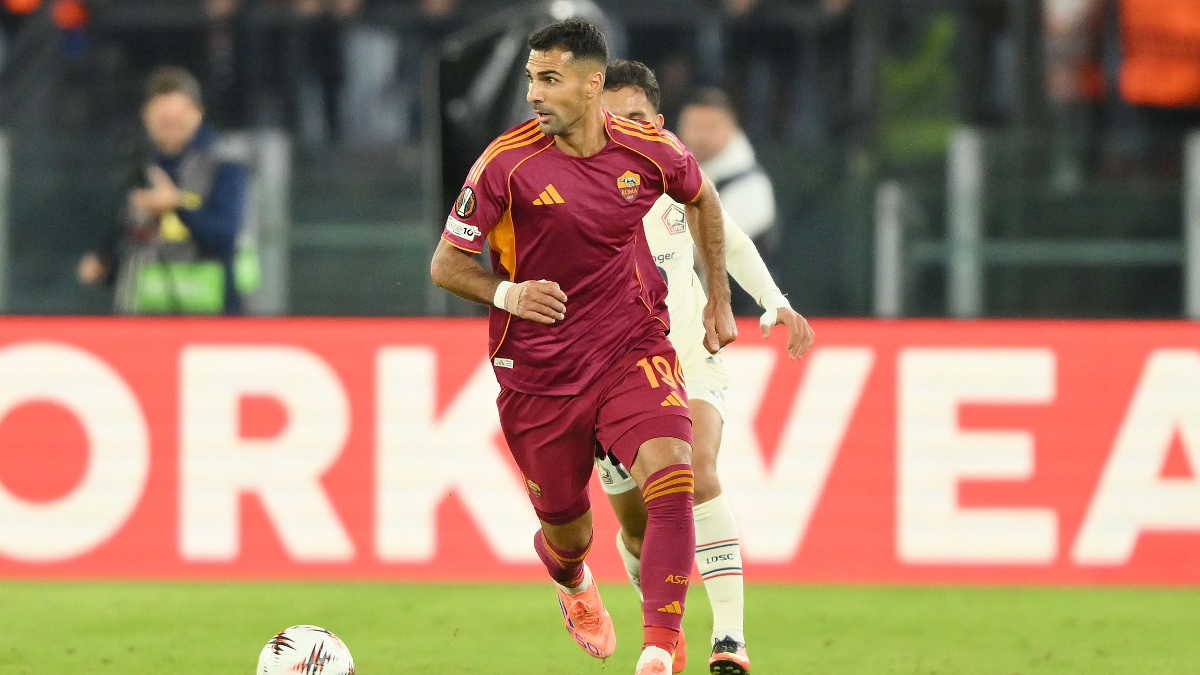 Roma’dan Zeki Çelik’e yeni sözleşme