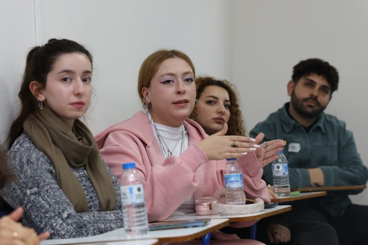 genclik-bulusmasi-4-1764525965-593-x750