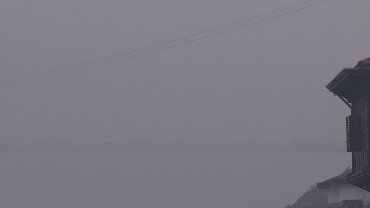 İstanbul güne yoğun sisle uyandı