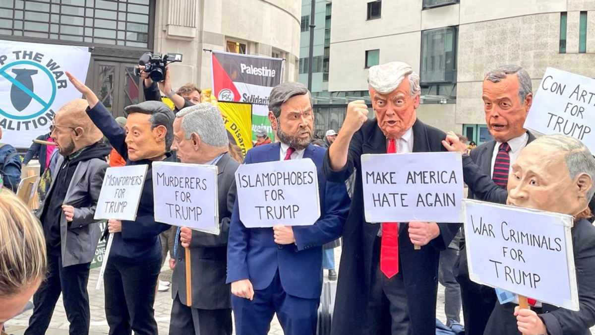 ABD Başkanı Donald Trump, Londra’da protesto edildi
