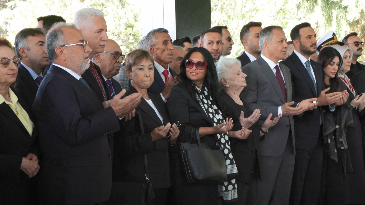 Adnan Menderes ölümünün 64’üncü yıldönümünde mezarı başında anıldı