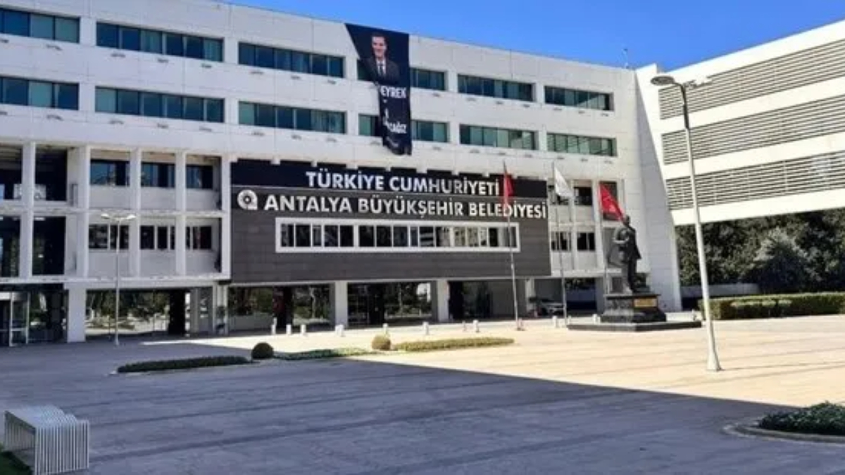Antalya Büyükşehir Belediyesi’nde yeni dalga gözaltılar