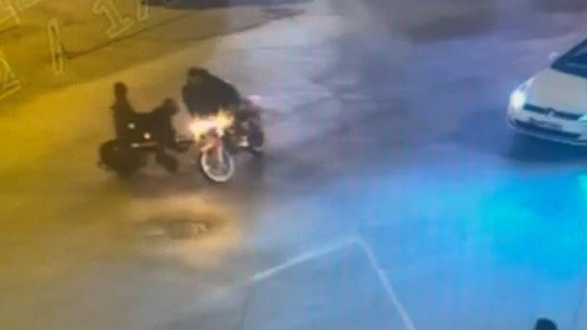 Bayburt’ta ehliyetsiz sürücü engelli vatandaşa çarpıp kaçtı