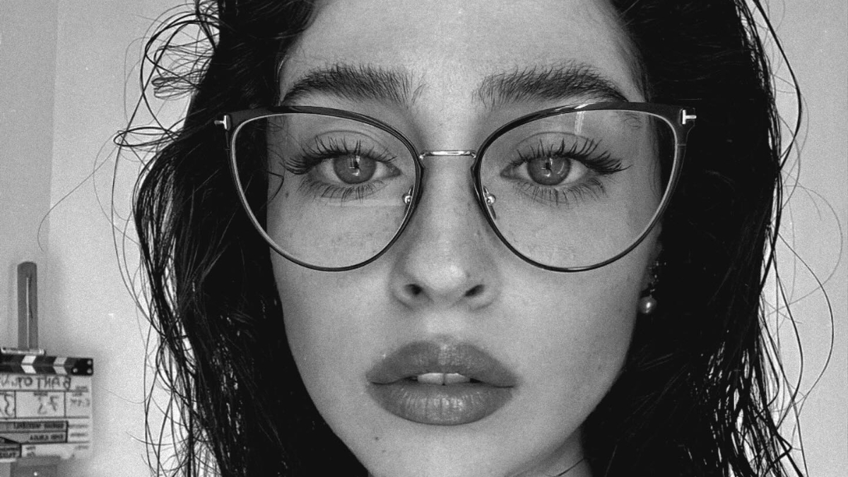 Blok3 ile aşk yaşıyor iddiası vardı! Cemre Baysel son pozlarına beğeni yağdı