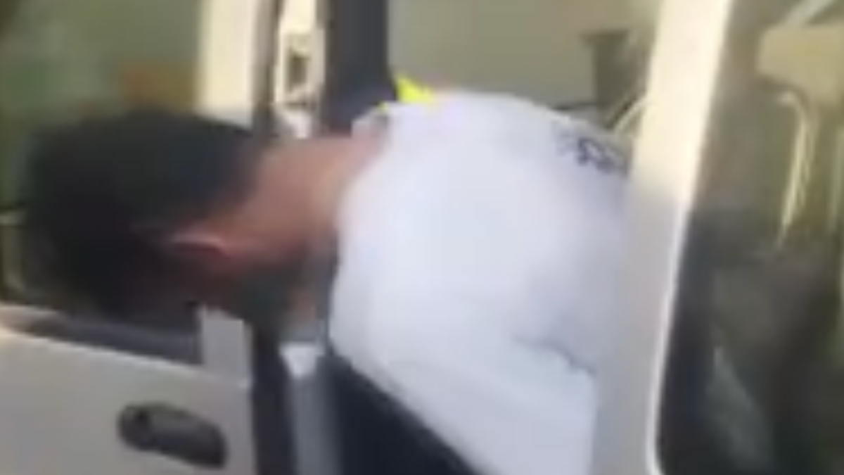 Bursa’da polisi gören firari, ölü taklidi yaparak kurtulmaya çalıştı