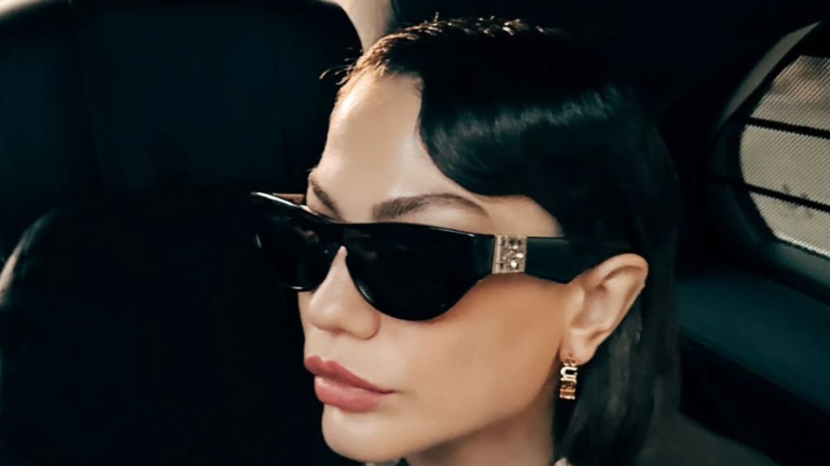 Demet Özdemir’den yeni kare! Son pozu sosyal medyada olay yarattı
