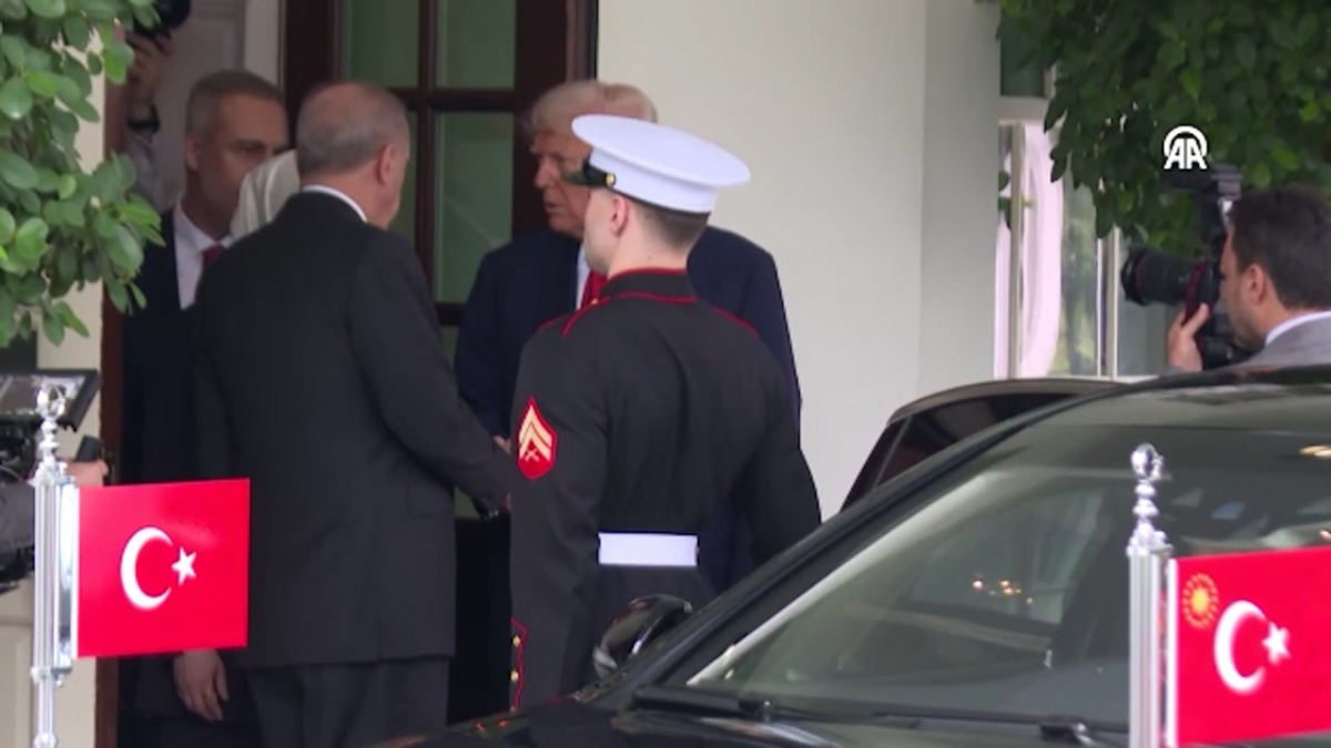 Donald Trump’tan Beyaz Saray’daki kritik görüşme sonrası ilk açıklama