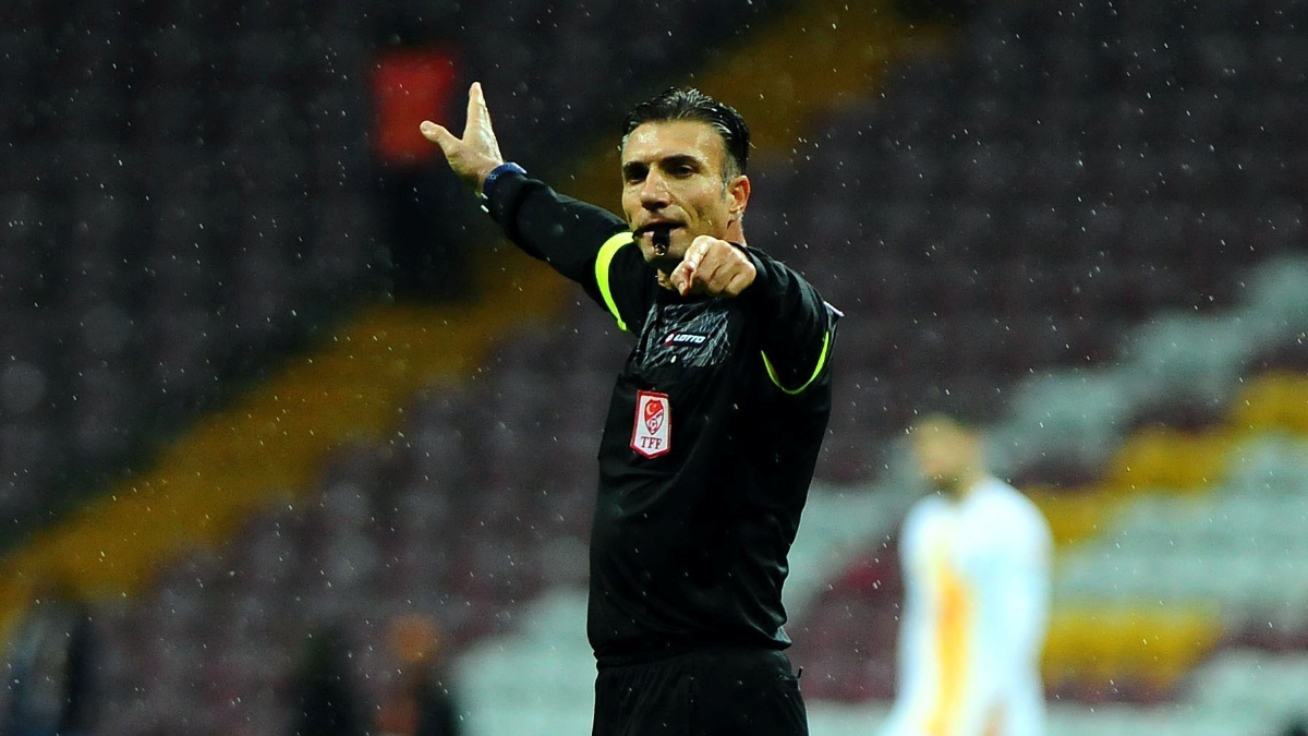 Fenerbahçe – Antalyaspor maçının VAR hakemi Özgür Yankaya oldu