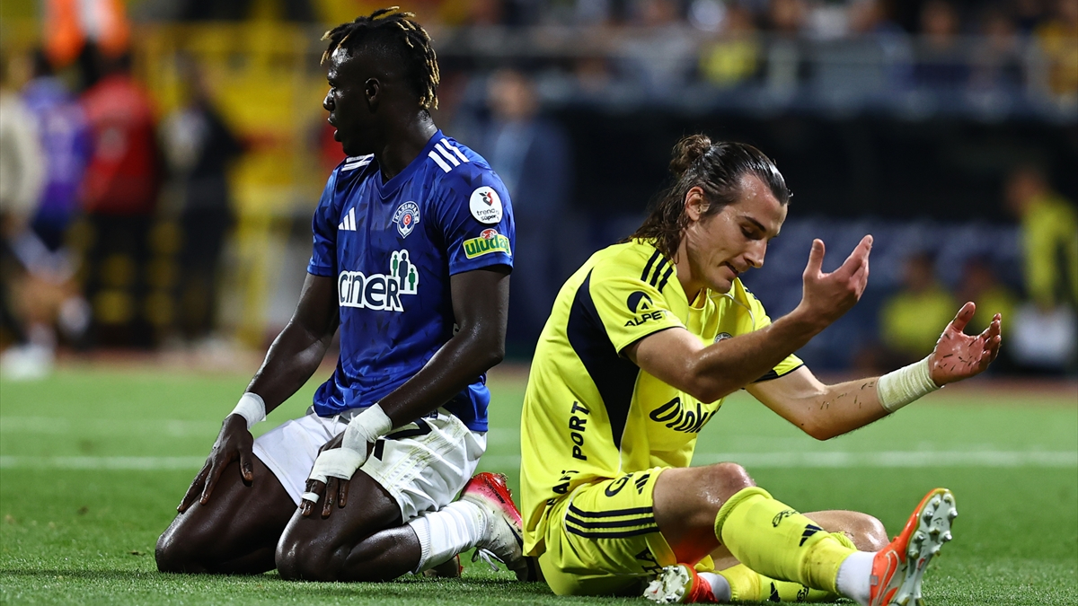 Fenerbahçe, Kasımpaşa’ya 12 maç sonra puan kaybetti!