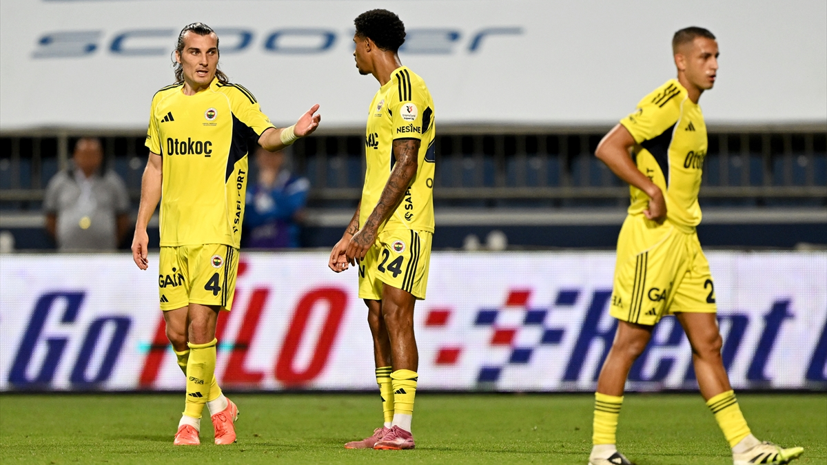 Fenerbahçe’de ‘2 futbolcu, gazeteciye başkanlık seçimiyle ilgili mesaj attı’ iddiası