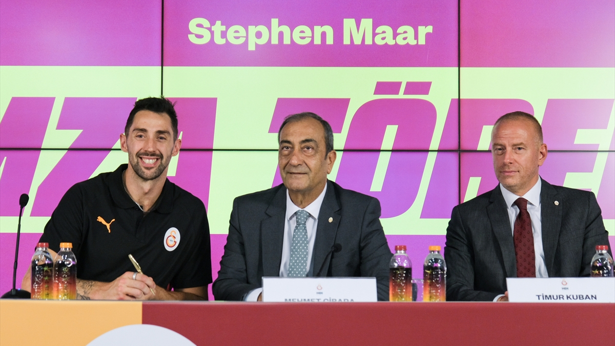 Galatasaray Erkek Voleybol Takımı’nın yeni transferleri için tören düzenlendi