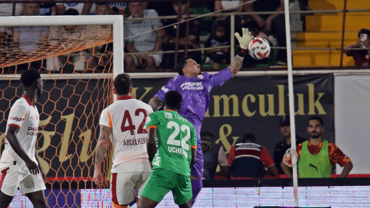 Galatasaray, Süper Lig’de deplasmanda kalesini gole kapadı