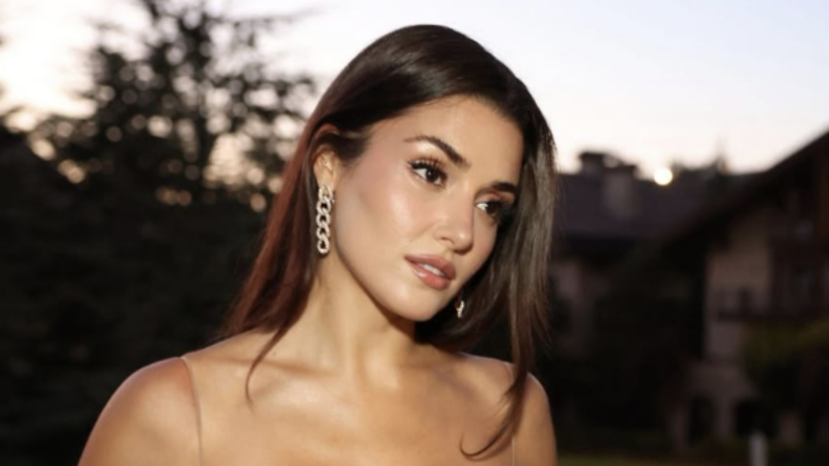 Hakan Sabancı’dan ayrılan Hande Erçel’den kas şov! Son paylaşımı yorum aldı