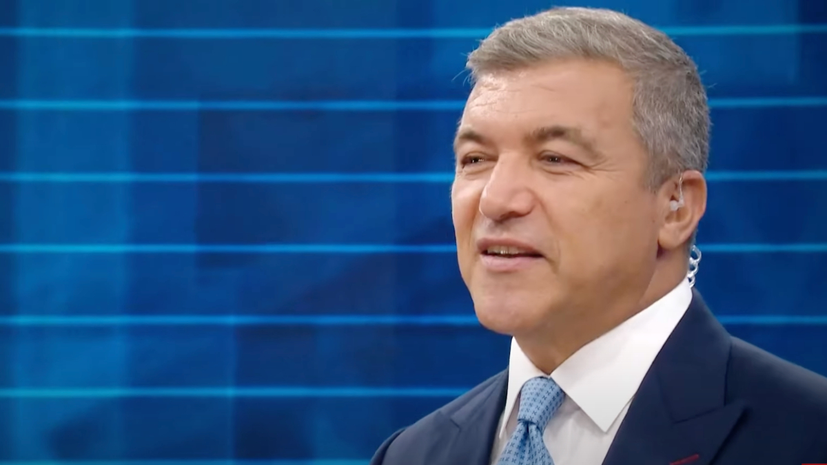 İsmail Küçükkaya izleyicisiyle tv100 ekranlarında buluşacak