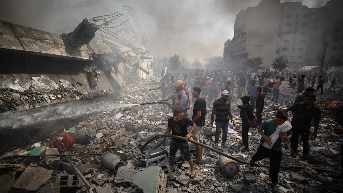 İsrail, Gazze’ye yönelik saldırılarını sürdürüyor