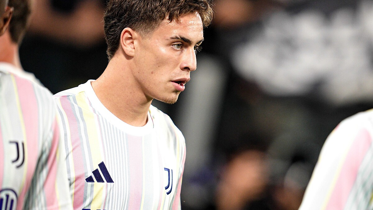 Kenan Yıldız, idolüyle bir araya geldi