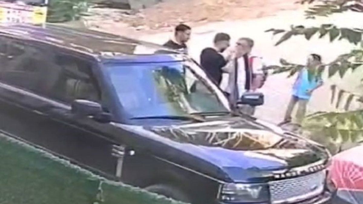 Kocaeli’de babaya tokat atan şahsın aynı gün başka bir sürücüyü silahla tehdit ettiği ortaya çıktı