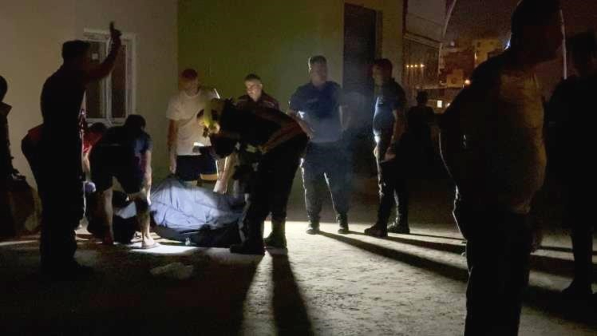 Mersin’de 12. kattan düşen lise öğrencisi öldü