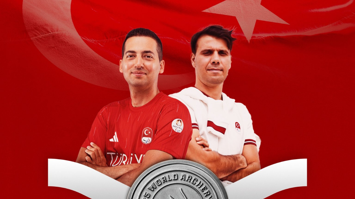 Para Okçuluk Şampiyonası’nda milli sporcular, gümüş madalyanın sahibi oldu