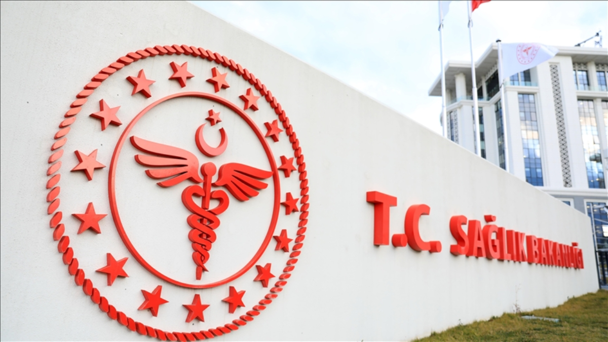 Sağlık Bakanlığı’na 18 bin personel alınacak