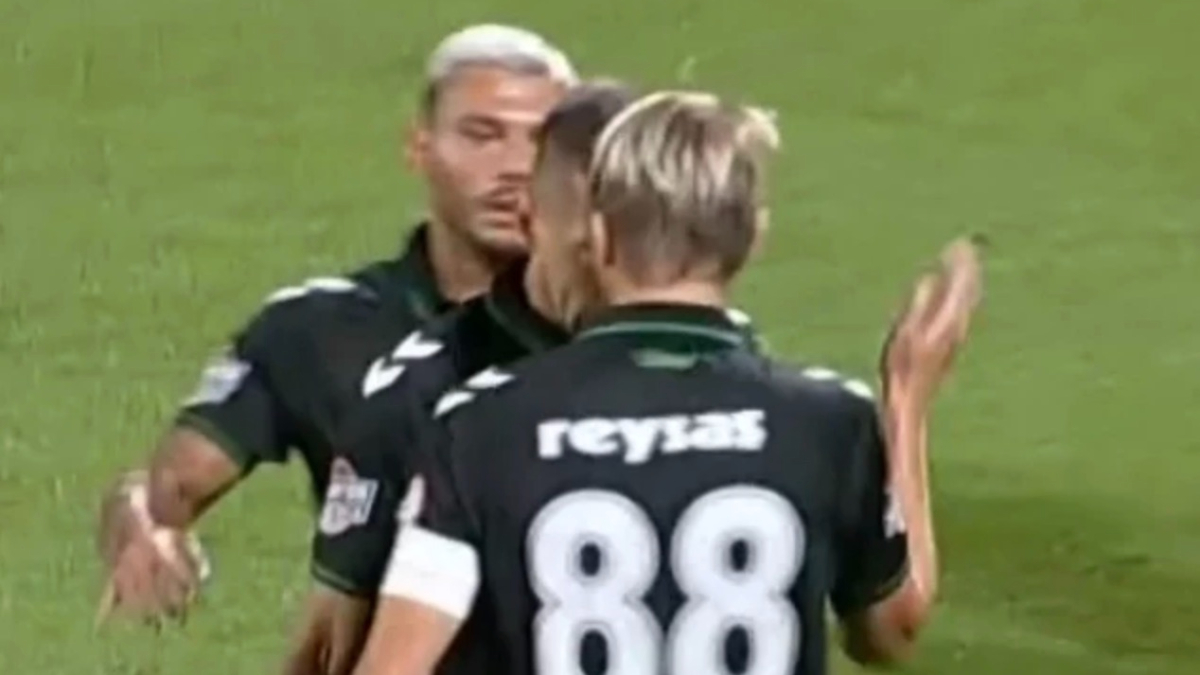 Sakaryaspor’dan tokat olayı sonrası kadro dışı kararı