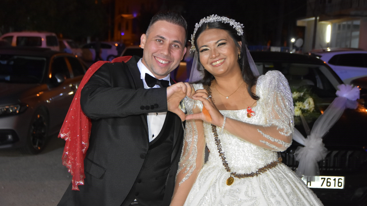 Taylandlı Apinya, Denizli’ye gelin gelerek Müslüman oldu