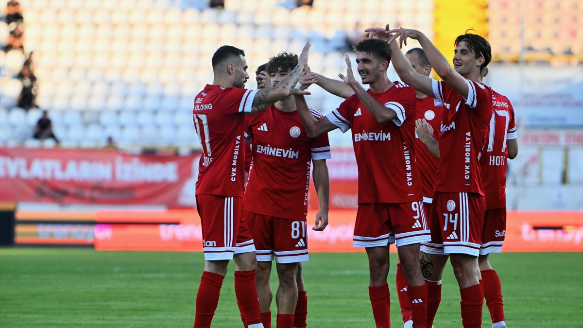 Ümraniyespor deplasmanda Boluspor’u yendi