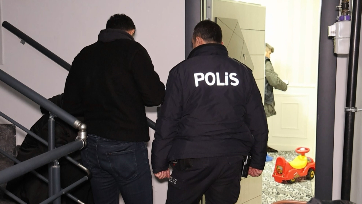 Aksaray’da karbonmonoksit gazından zehirlenen anne ve oğlu hayatını kaybetti