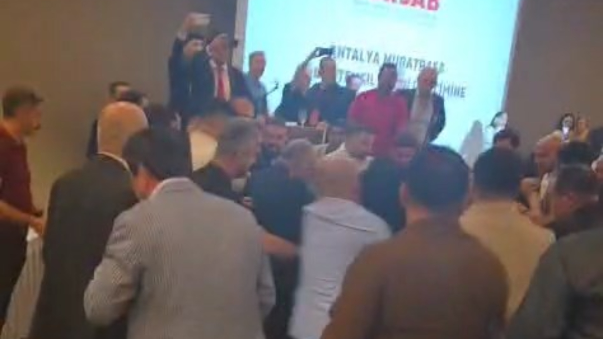 Antalya’da TÜRSAB seçimlerinde tansiyon yükseldi