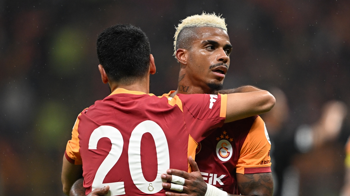 Başakşehir – Galatasaray maçının ilk 11’leri