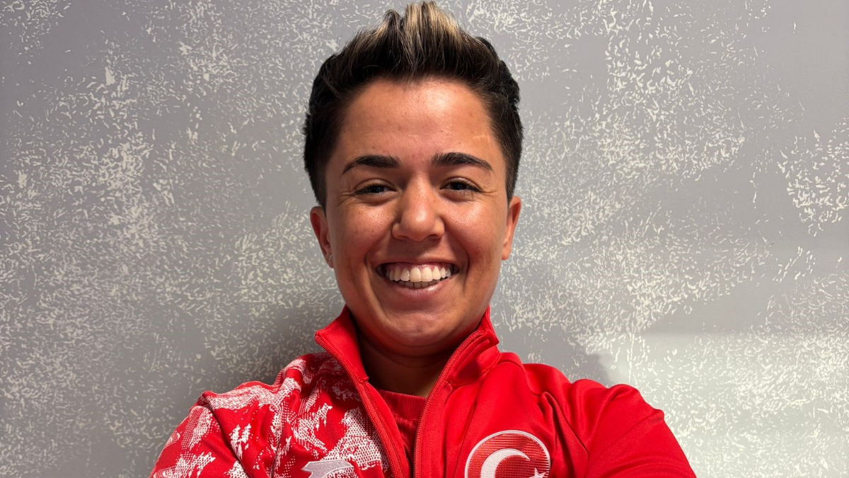 Besra Duman halterde dünya ikincisi oldu