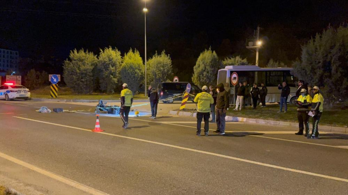 Bilecik’te midibüs ile çarpışan motosikletin sürücüsü öldü