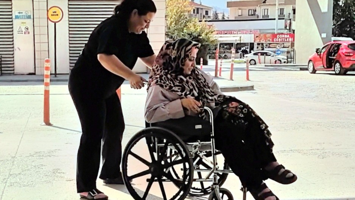 Bursa’da piknik yapan kadını yılan ısırdı